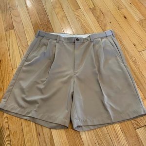 Men’s Haggar shorts